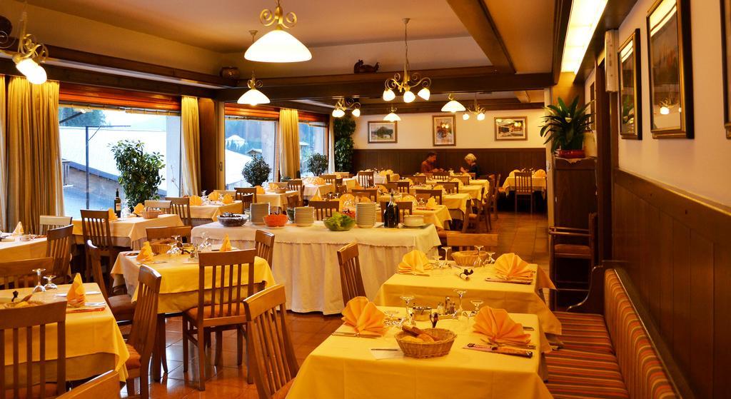 Hotel Coldai Alleghe Buitenkant foto