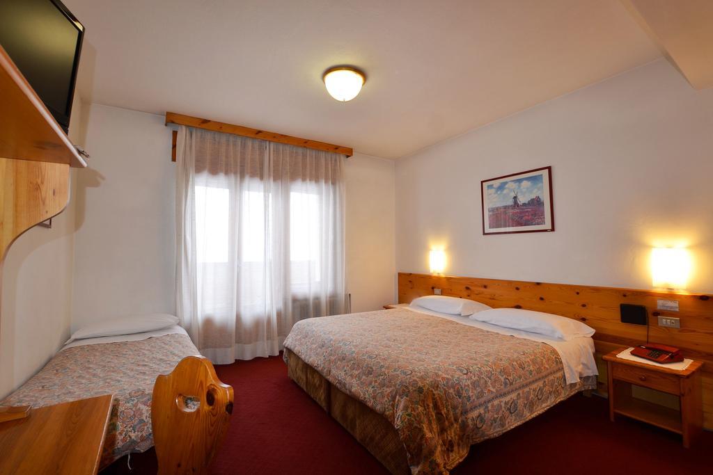 Hotel Coldai Alleghe Buitenkant foto
