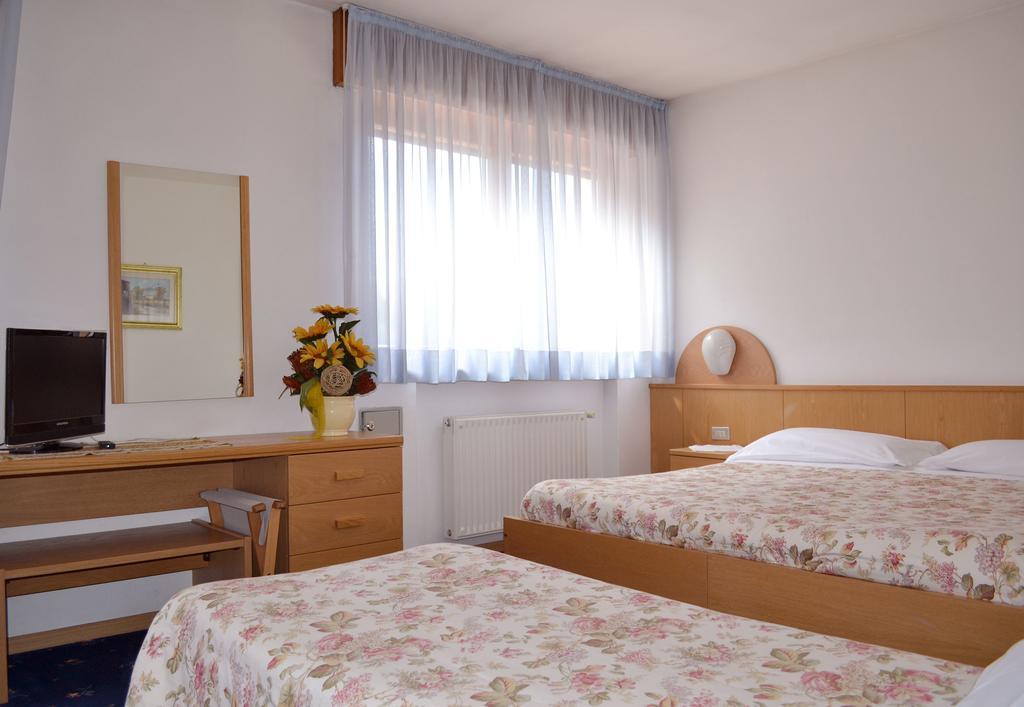 Hotel Coldai Alleghe Buitenkant foto